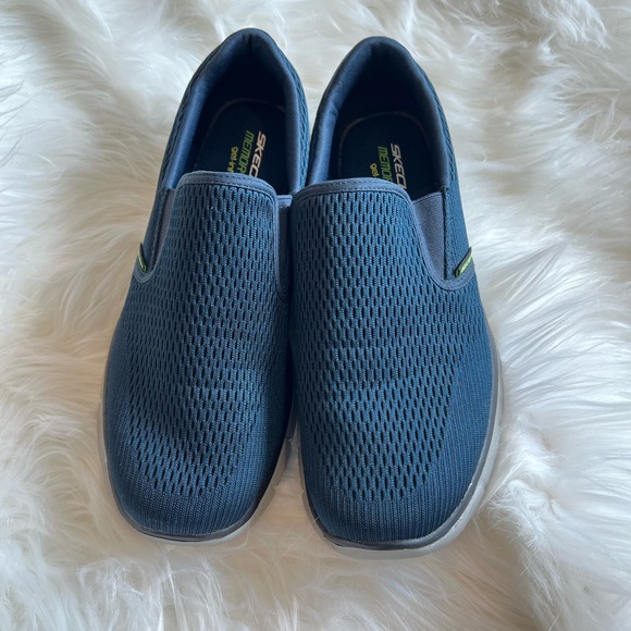 Men’s Skechers size 9.5 - Picture 1 of 7